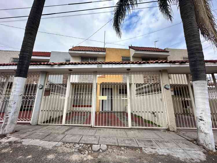 casa en venta calle volcan vesubio colli urbano zapopan jalisco p72Ys4w